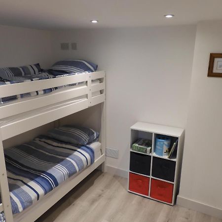 Fabulous Ground Floor Apt Adjacent To Beach Rhosneigr Eksteriør bilde